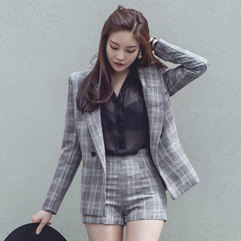 Lady Elegant Plaid Short Pant Suits Autumn  2 Two Piece Outfits Women Notched Jacket Blaze & Short Femme Sets